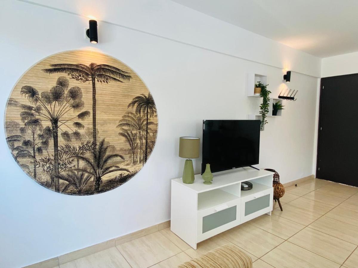 Serena'S 2-Br Apartment In Larnaca Exterior foto